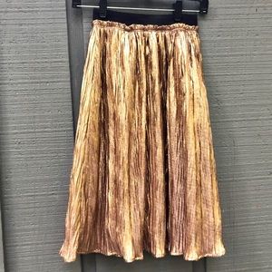 Shiny gold midi skirt by ASTR